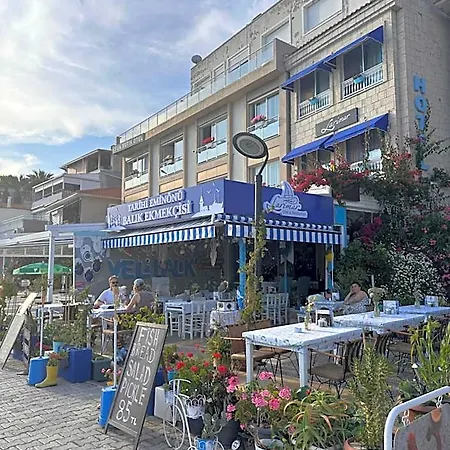 Larimar Cesme מלון Ciftlikkoyu